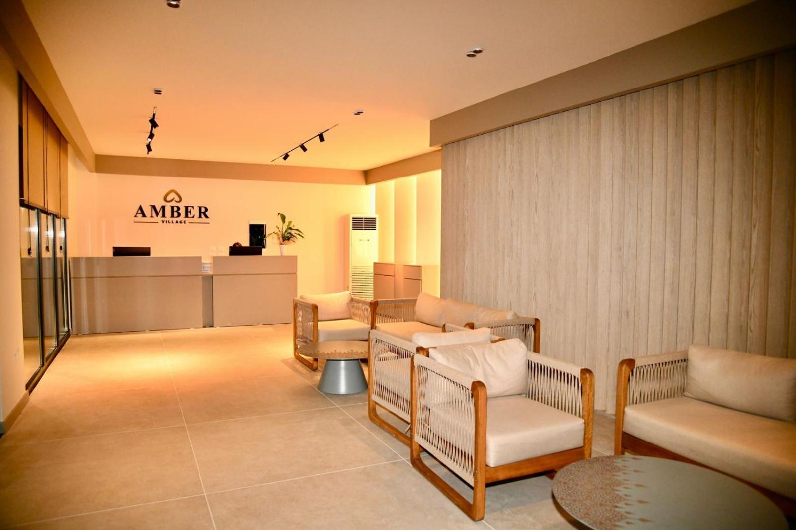Amber Village Spille Luaran gambar